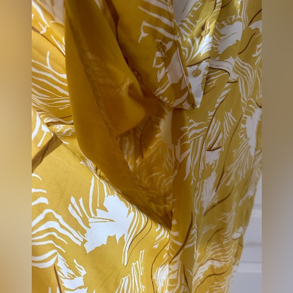 All in Favor maxi dress size women’s medium M tropical yellow short sleeves - Picture 4 of 7